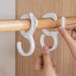 S Shape Plastic Hook Hanger