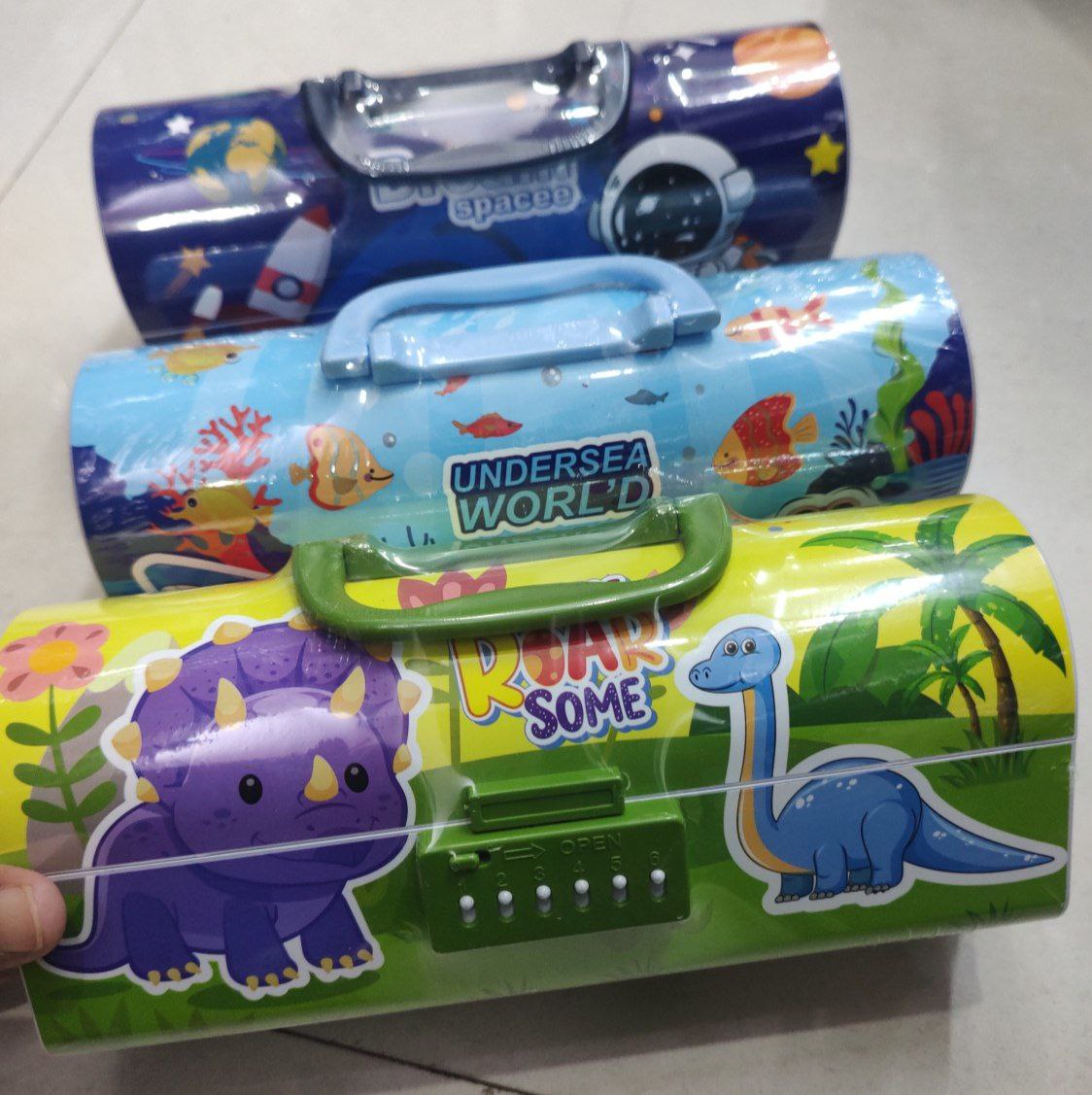 Suitcase-Style with a Handle Kids' Pen and Pencil Box with Password Lock (Rondom Design) (2)